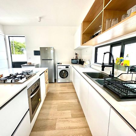 Into The Sea - Modern Home Close To The Beach Albion Extérieur photo