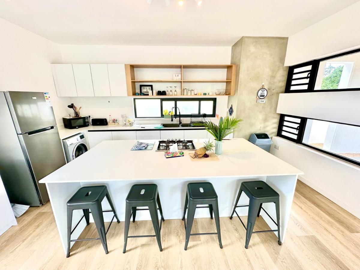Into The Sea - Modern Home Close To The Beach Albion Extérieur photo