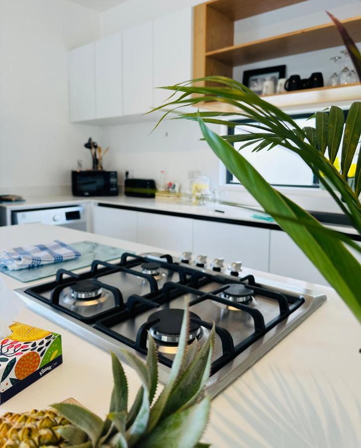 Into The Sea - Modern Home Close To The Beach Albion Extérieur photo